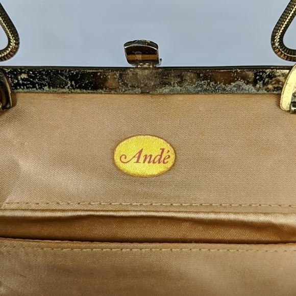 Vintage Andé Gold Lamé Handbag/Clutch - Picture 5 of 10